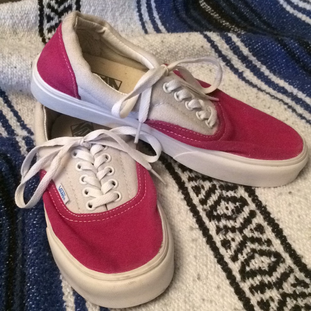 💕Vans pink and white sneakers...cute! 💕